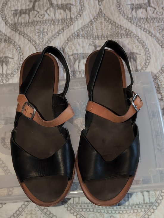 Camper Shoes - Camper Women's Black and Brown Leather Slingback Sandals